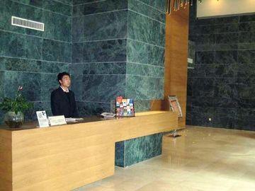 Seasons Park Apart Hotel Пекин Екстериор снимка